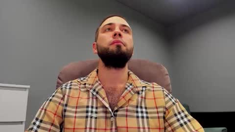 Andrew online show from October 15, 2025, 2:17 pm