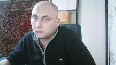 freeeman90 online show from May 10, 2026, 8:03 pm