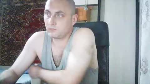 freeeman90 online show from June 11, 2026, 8:40 pm