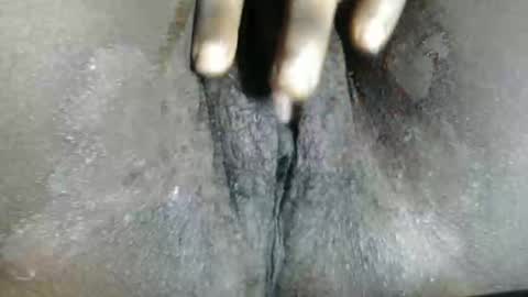 babyyo online show from December 17, 2025, 5:52 pm