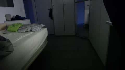 Walter Fischer online show from October 9, 2025, 5:27 am