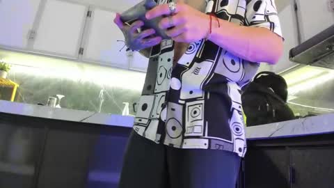 Xavier online show from December 14, 2025, 7:36 am