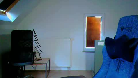 French fries online show from February 8, 2026, 10:51 am