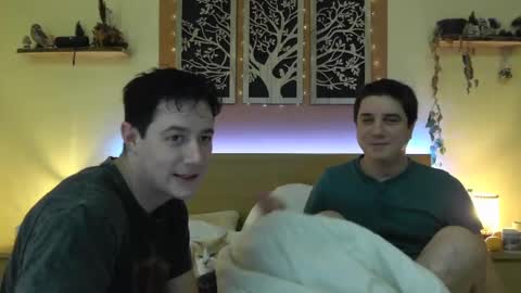 French Horny Bibs online show from January 18, 2025, 8:51 pm