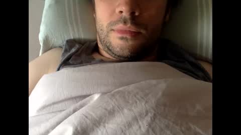 frenchy_from_paris online show from April 29, 2026, 8:51 am