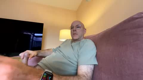 Snapshot of freshfromthepump chatting on October 28, 2025, 3:14 pm freshfromthepump online show from October 28, 2025, 3:14 pm