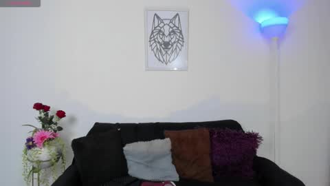 fresitalove01 online show from March 25, 2026, 1:06 pm