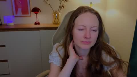 Freya online show from December 8, 2024, 3:45 pm