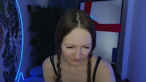 Freya online show from January 3, 2025, 12:52 pm