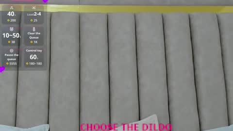 FREYA online show from November 22, 2025, 7:13 pm