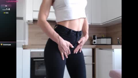 Snapshot of freyamuse chatting on May 8, 2026, 8:41 am FreyaMuse online show from May 8, 2026, 8:41 am