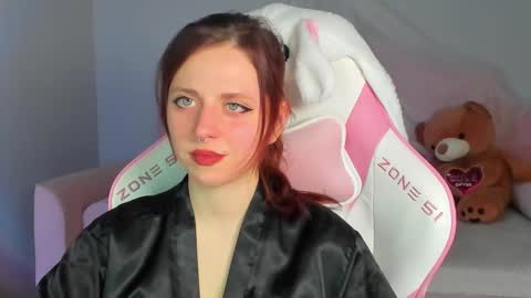 Snapshot of freyavey chatting on January 17, 2026, 5:34 am FreyaVey online show from January 17, 2026, 5:34 am