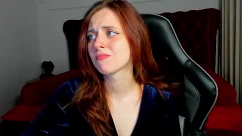 FreyaVeys online show from June 18, 2026, 5:08 am
