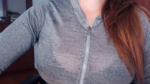 FREYJA LOREN online show from July 6, 2026, 11:07 pm