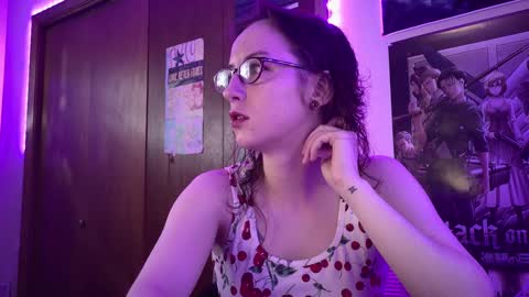 FreyaTheGemini online show from September 17, 2025, 9:27 pm