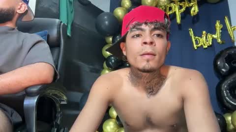 freyva_ online show from November 29, 2025, 1:19 am