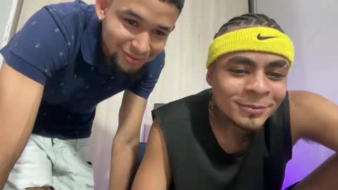 freyva_ online show from April 9, 2026, 5:40 am