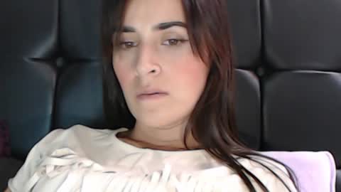 Snapshot of frida__x chatting on December 16, 2024, 8:37 pm  Frida   online show from December 16, 2024, 8:37 pm