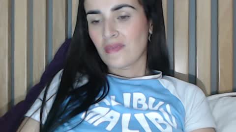 Snapshot of frida__x chatting on December 27, 2024, 5:05 pm  Frida   online show from December 27, 2024, 5:05 pm