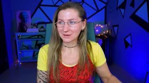 Frida Tander online show from December 17, 2024, 8:12 am