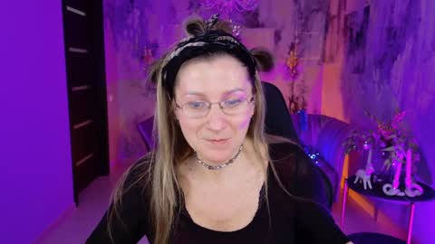 Frida Tander online show from January 1, 2025, 3:14 pm