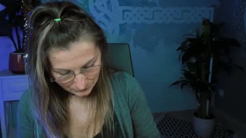 Frida Tander online show from January 15, 2025, 3:07 pm