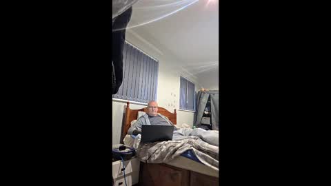 friendlydave528793 online show from December 16, 2025, 8:08 am