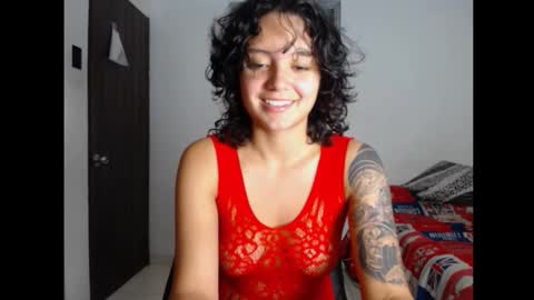 frikisa online show from February 11, 2026, 1:32 am