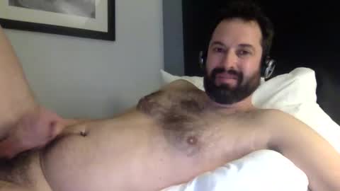 friskyfun123 online show from March 12, 2025, 6:18 am