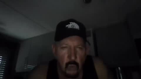 Snapshot of friskyneedsum chatting on February 21, 2025, 4:59 pm bob online show from February 21, 2025, 4:59 pm