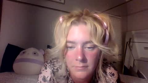 Snapshot of frommarywithlove chatting on September 16, 2025, 3:40 am frommarywithlove online show from September 16, 2025, 3:40 am