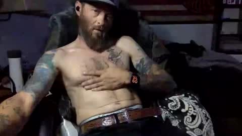 froski666 online show from May 19, 2026, 3:35 am