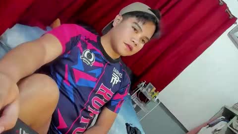 Snapshot of frostbite_69 chatting on October 14, 2025, 5:25 pm GABBY online show from October 14, 2025, 5:25 pm