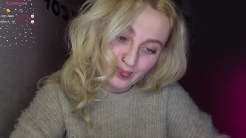 Snapshot of frosty_blueberries4 chatting on December 2, 2024, 12:40 pm ANA online show from December 2, 2024, 12:40 pm