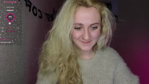 Snapshot of frosty_blueberries4 chatting on December 15, 2024, 11:55 am ANA online show from December 15, 2024, 11:55 am