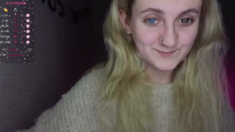 Snapshot of frosty_blueberries4 chatting on February 5, 2025, 11:34 am ANA online show from February 5, 2025, 11:34 am
