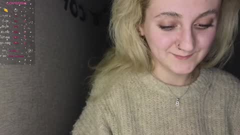 Snapshot of frosty_blueberries4 chatting on February 7, 2025, 9:58 am ANA online show from February 7, 2025, 9:58 am