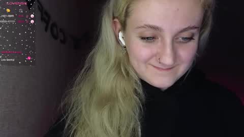 Snapshot of frosty_blueberries4 chatting on February 9, 2025, 4:29 pm ANA online show from February 9, 2025, 4:29 pm