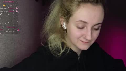 Snapshot of frosty_blueberries4 chatting on February 15, 2025, 11:06 am ANA online show from February 15, 2025, 11:06 am