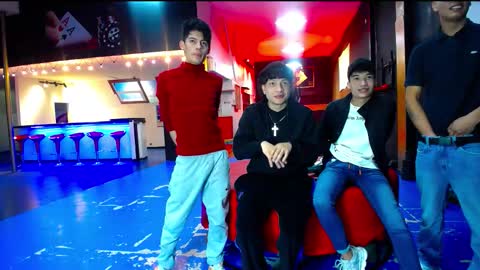 THOMAS AND DAMIAND online show from September 14, 2025, 7:02 pm