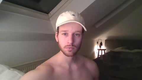 frozenyoga online show from February 6, 2025, 7:29 pm