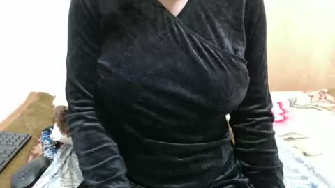 fruity28 online show from October 21, 2025, 5:19 am