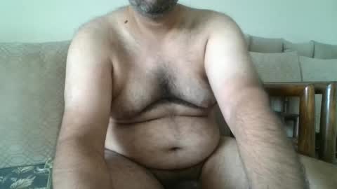 Snapshot of fruti_loops chatting on June 26, 2026, 9:03 am fruti loops Bull online show from June 26, 2026, 9:03 am