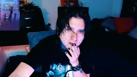 Snapshot of ftmblueyes chatting on October 10, 2025, 10:36 am HEHIM online show from October 10, 2025, 10:36 am