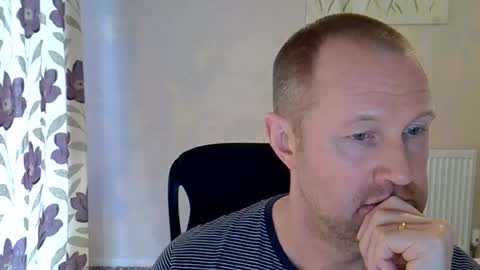 Snapshot of fuck_buddy_uk chatting on June 20, 2026, 2:31 pm Fuck Buddy UK online show from June 20, 2026, 2:31 pm