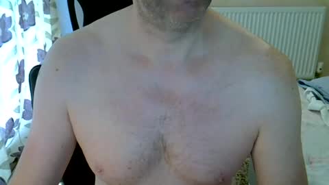 Snapshot of fuck_buddy_uk chatting on July 1, 2026, 6:59 am Fuck Buddy UK online show from July 1, 2026, 6:59 am