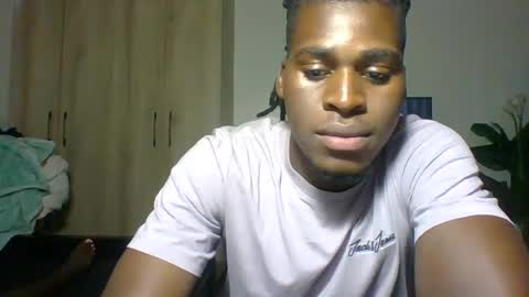 Snapshot of fuck_buoy chatting on October 9, 2025, 6:39 pm Prince online show from October 9, 2025, 6:39 pm