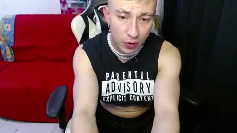 Snapshot of fuckablecharlie chatting on July 17, 2026, 1:56 am Charlie Crawford online show from July 17, 2026, 1:56 am
