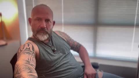 Snapshot of fuckadilf chatting on April 22, 2026, 4:41 pm fuckadilf online show from April 22, 2026, 4:41 pm