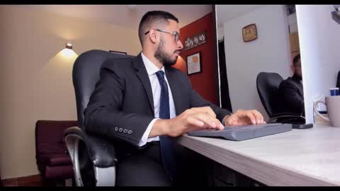 SERGIO THE SEX LAWYER online show from February 20, 2026, 3:58 am